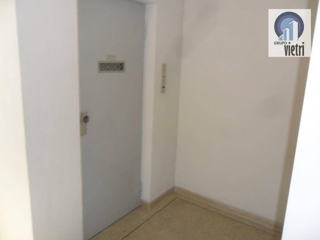 Apartamento à venda com 2 quartos, 82m² - Foto 10