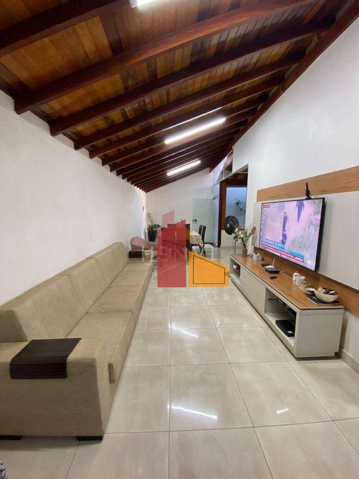 Casa à venda com 4 quartos, 322m² - Foto 4