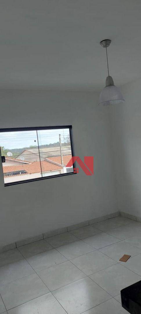 Casa à venda com 2 quartos, 72m² - Foto 6