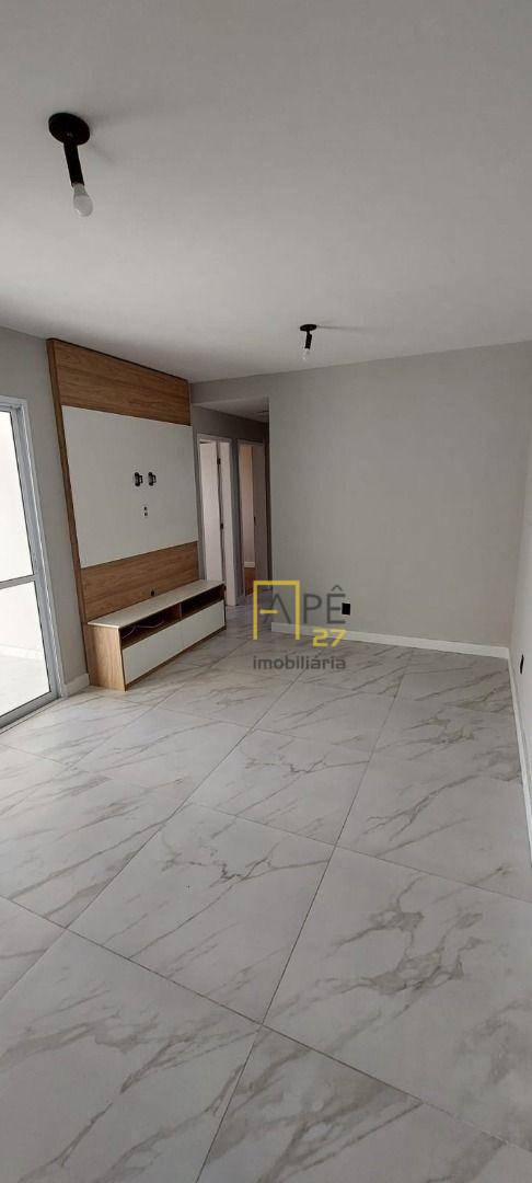 Apartamento à venda com 3 quartos, 72m² - Foto 1