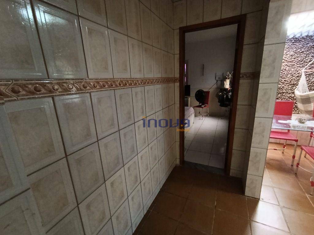 Chácara à venda com 4 quartos, 1400M2 - Foto 18