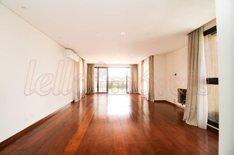 Apartamento à venda com 4 quartos, 215m² - Foto 3