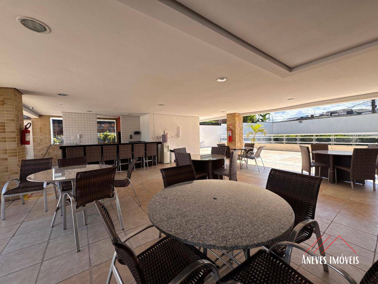 Apartamento à venda com 3 quartos, 127m² - Foto 7