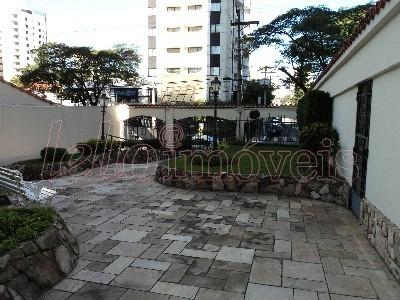 Apartamento para alugar com 1 quarto, 70m² - Foto 11