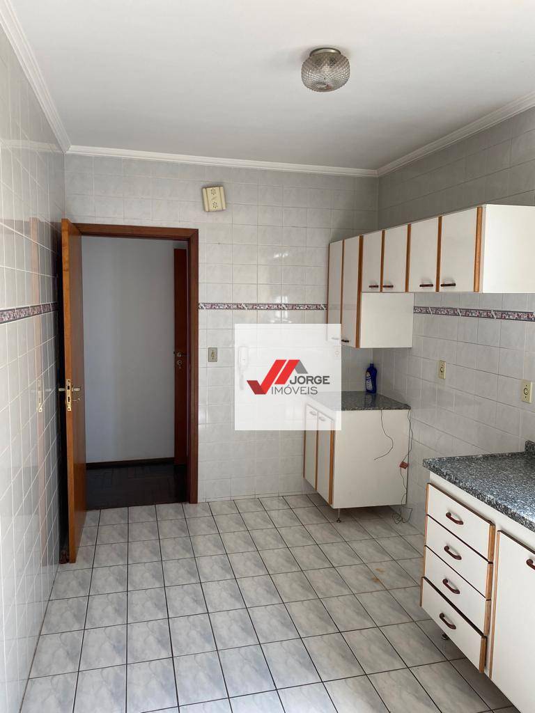 Apartamento à venda com 2 quartos, 83m² - Foto 8