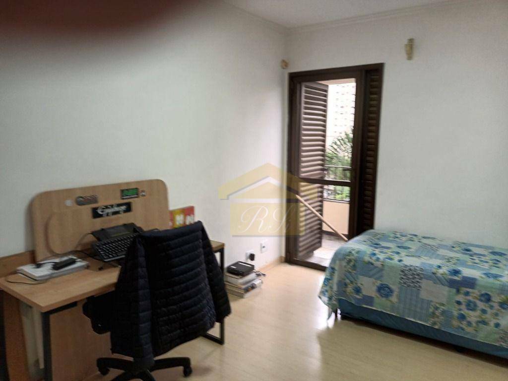 Apartamento à venda com 3 quartos, 129m² - Foto 9