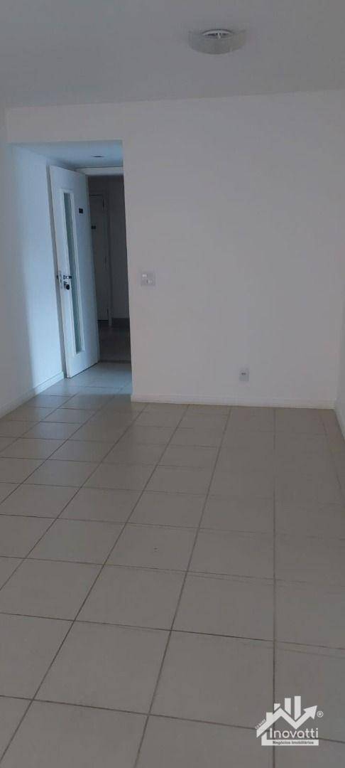 Apartamento à venda com 2 quartos, 94m² - Foto 6