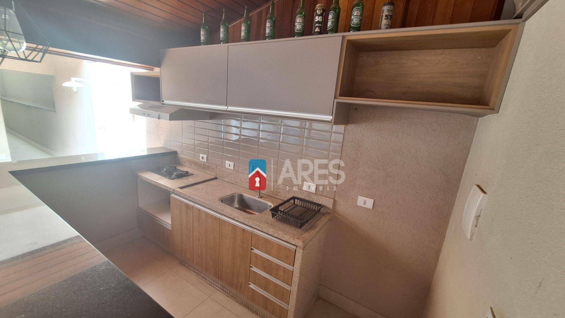 Casa à venda com 3 quartos, 221m² - Foto 24