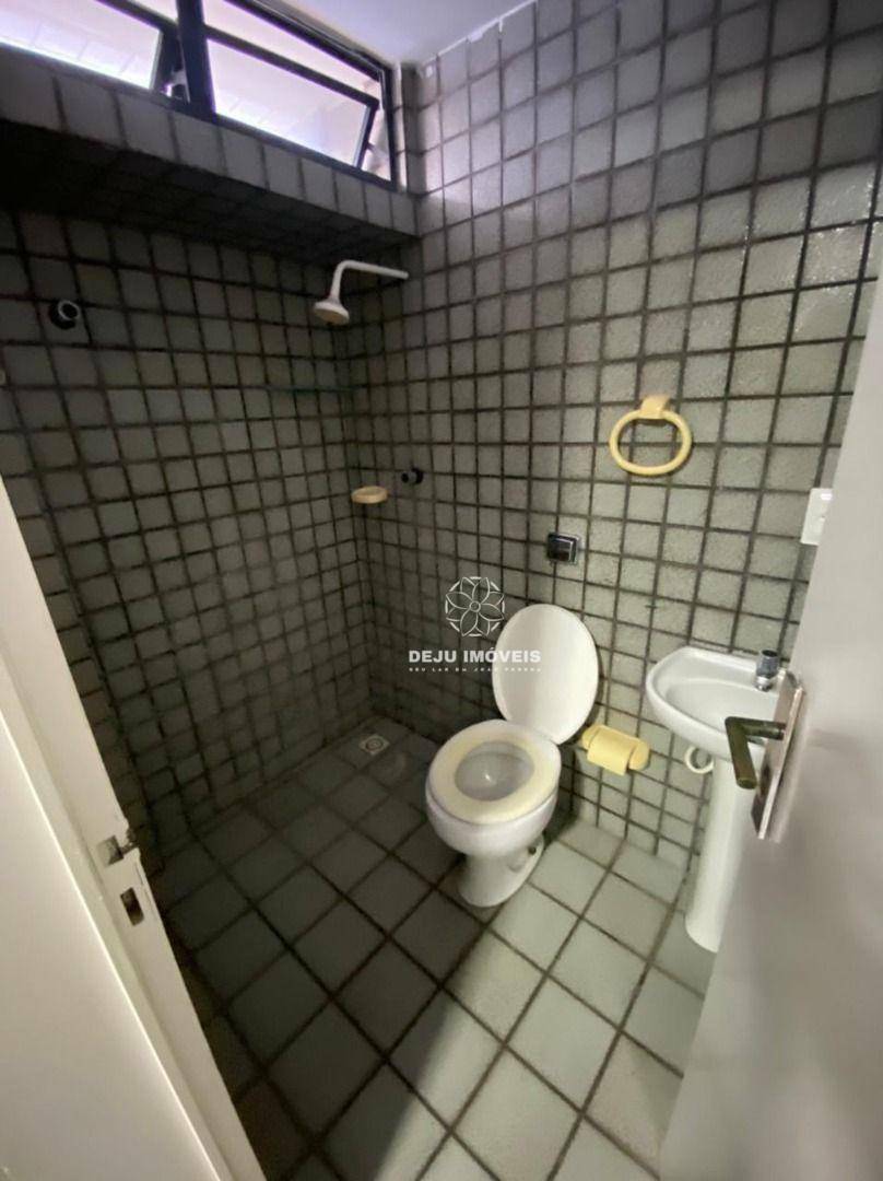 Apartamento para alugar com 3 quartos, 145m² - Foto 40