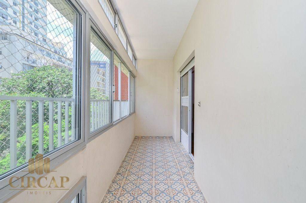 Apartamento à venda com 3 quartos, 191m² - Foto 19