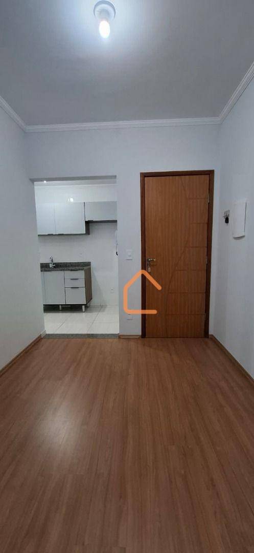 Apartamento à venda com 2 quartos, 59m² - Foto 4