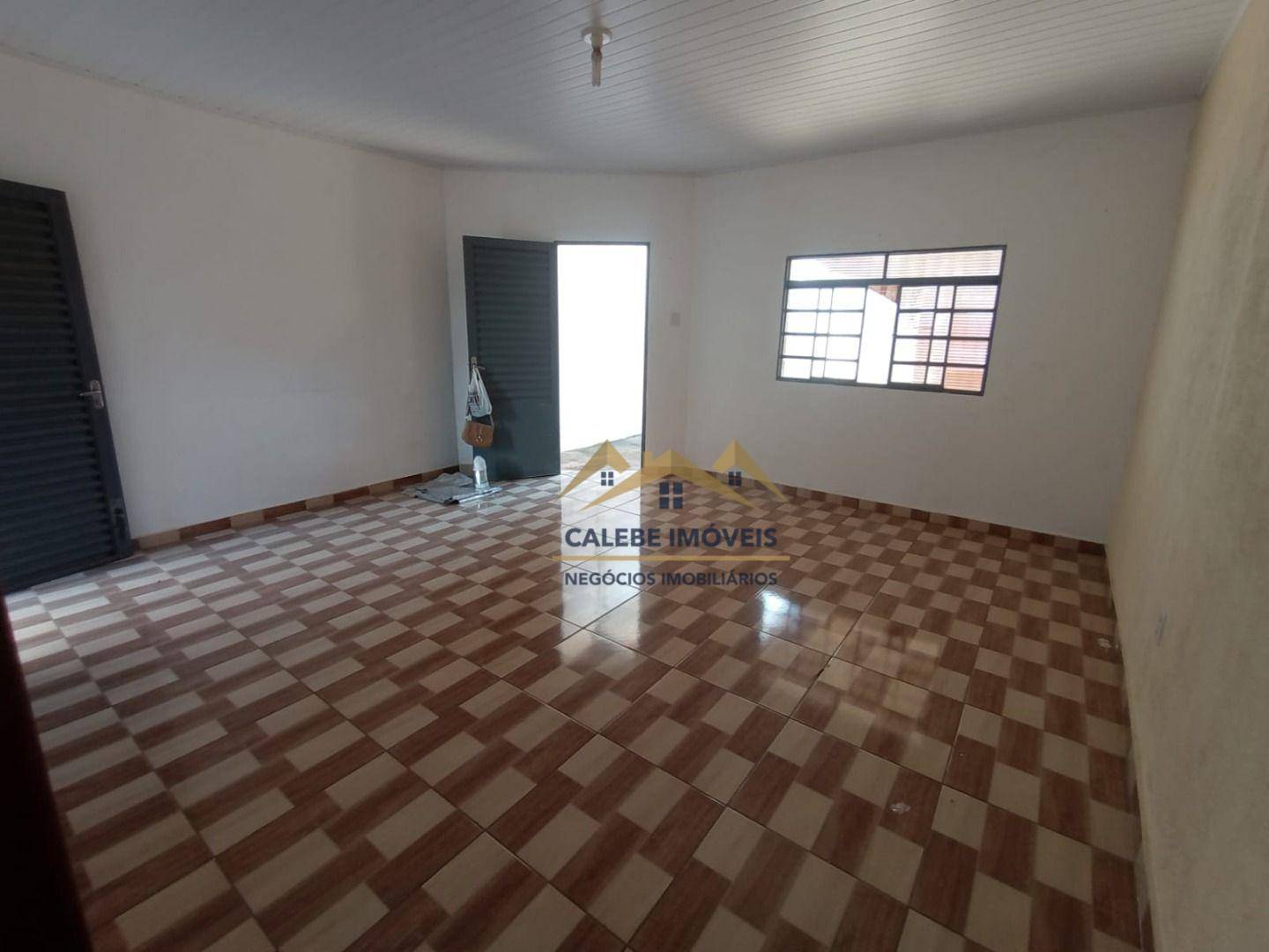 Casa à venda com 2 quartos, 74m² - Foto 3