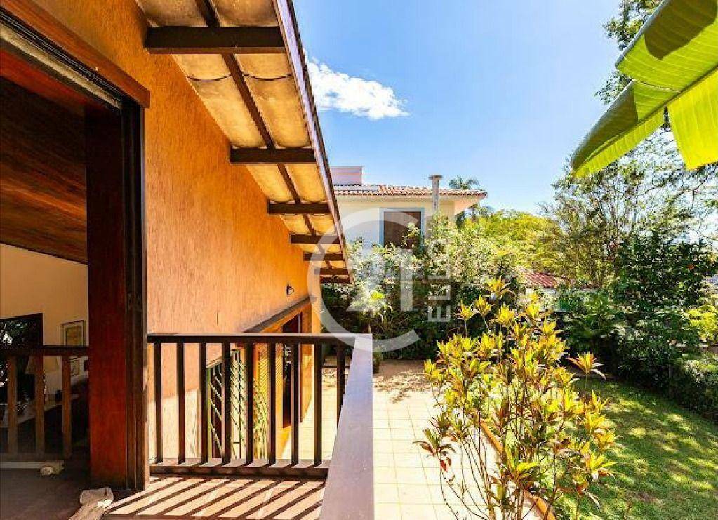 Casa à venda com 3 quartos, 250m² - Foto 23
