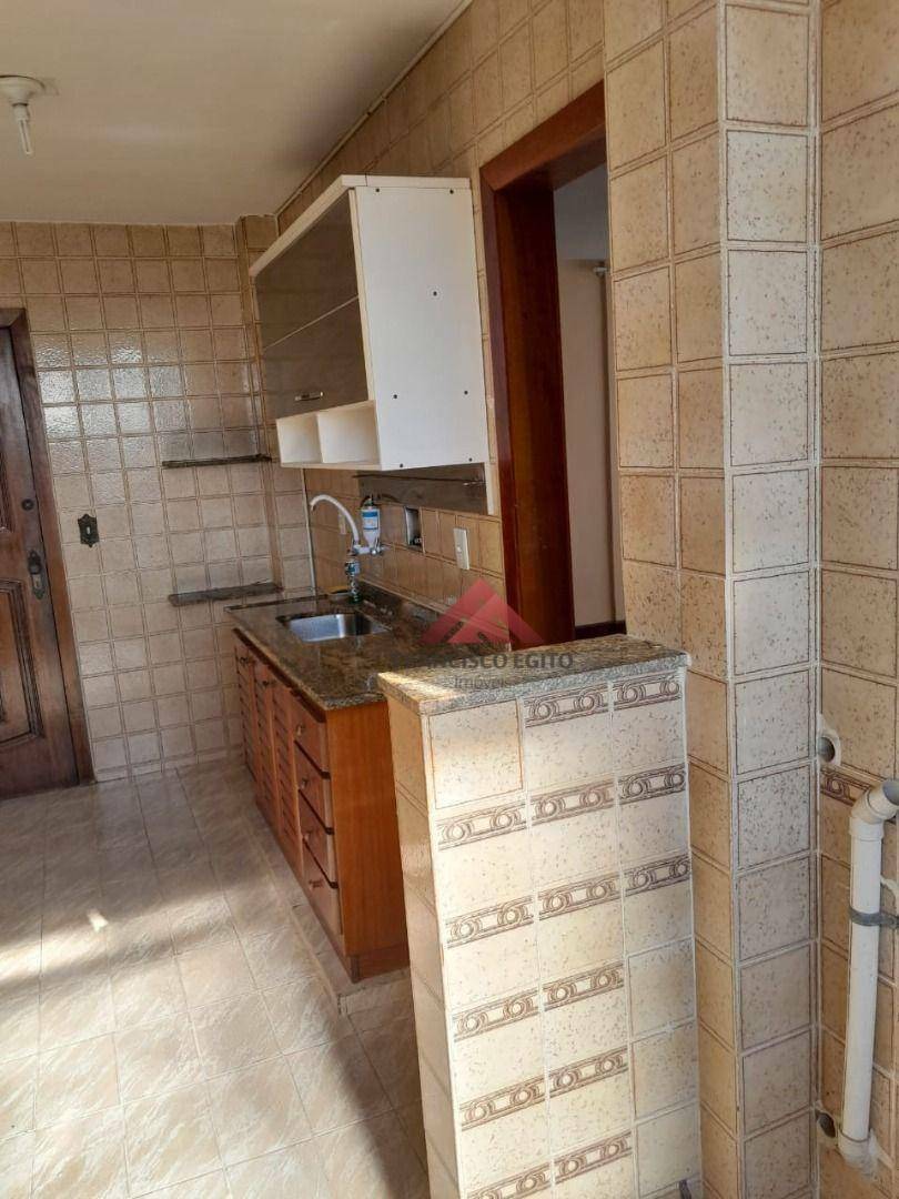 Apartamento à venda com 2 quartos, 60m² - Foto 6