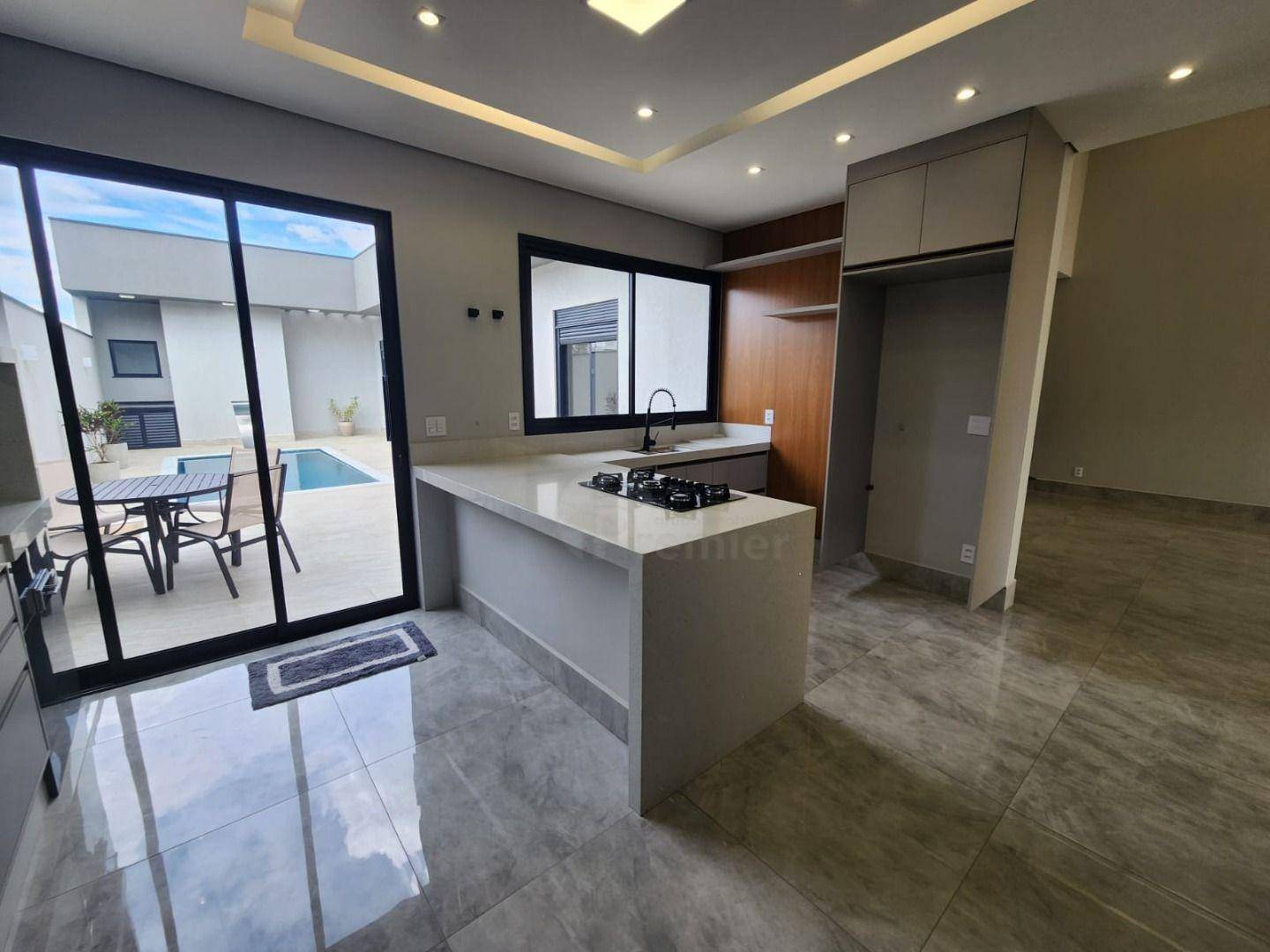 Casa de Condomínio à venda com 3 quartos, 190m² - Foto 6