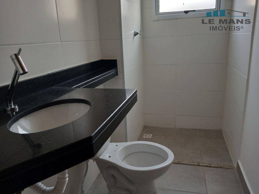 Apartamento para alugar com 2 quartos, 45m² - Foto 5