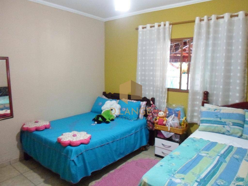 Chácara à venda com 2 quartos, 320m² - Foto 12