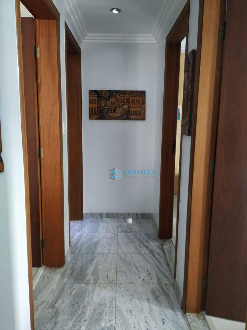 Apartamento à venda com 3 quartos, 104m² - Foto 15