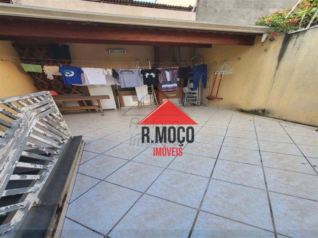 Sobrado à venda com 3 quartos, 155m² - Foto 17