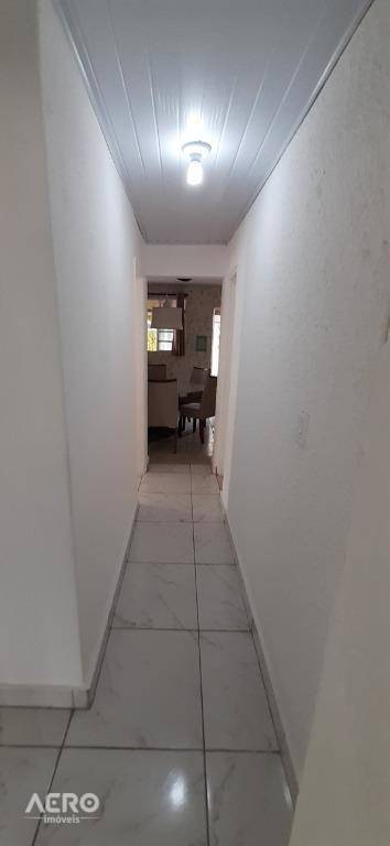 Casa à venda com 3 quartos, 187m² - Foto 3