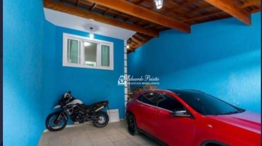 Sobrado à venda com 3 quartos, 110m² - Foto 1