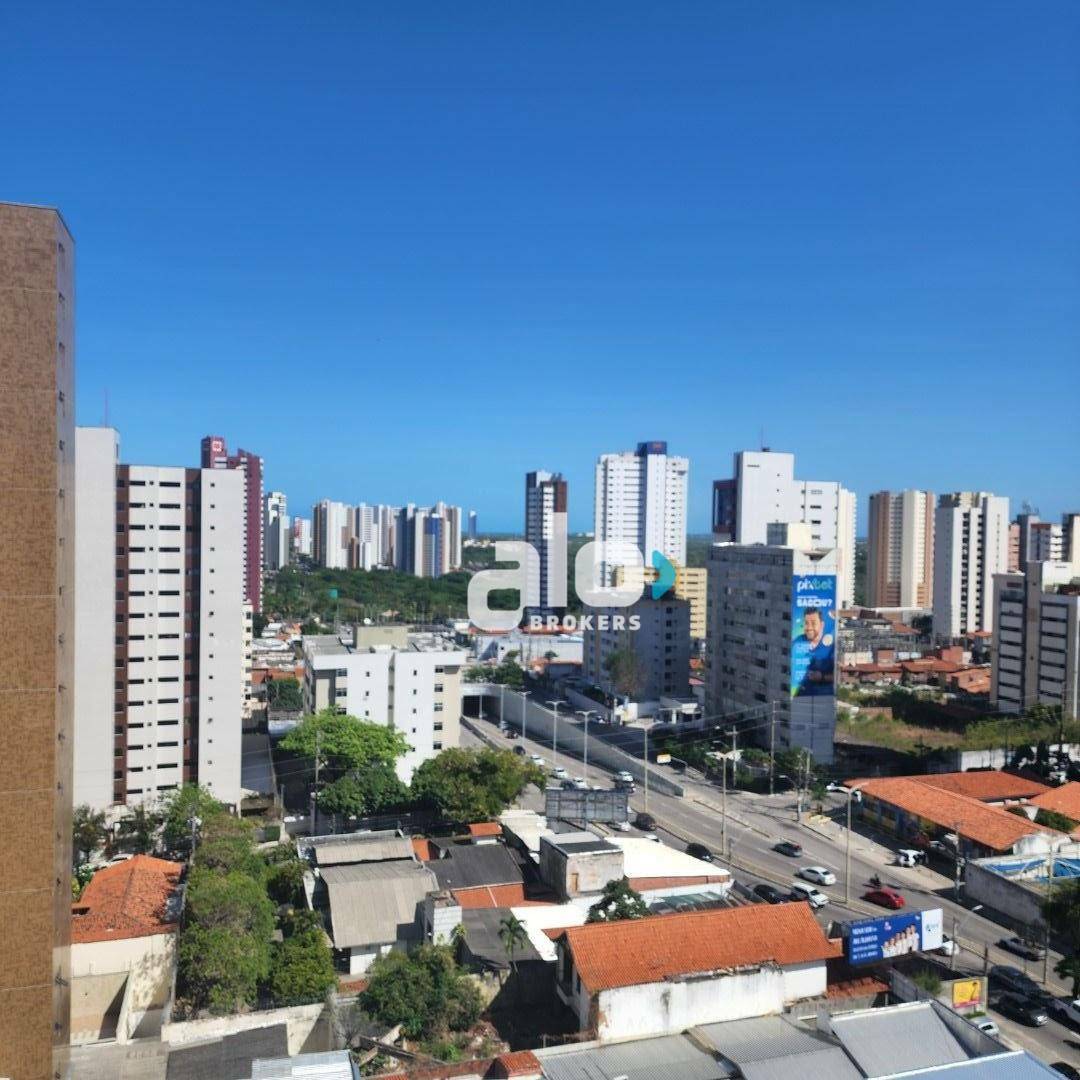 Apartamento à venda com 3 quartos, 163m² - Foto 2