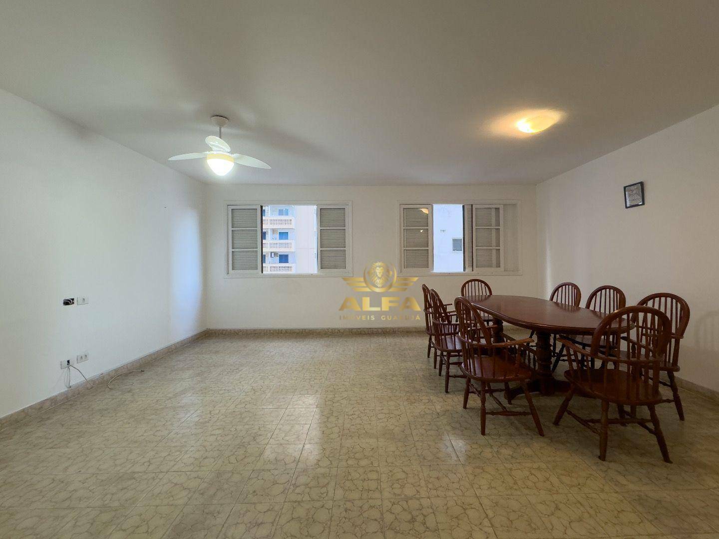 Apartamento à venda com 2 quartos, 90m² - Foto 1