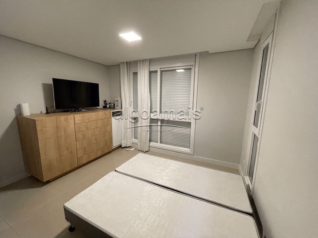 Apartamento à venda com 3 quartos, 119m² - Foto 15