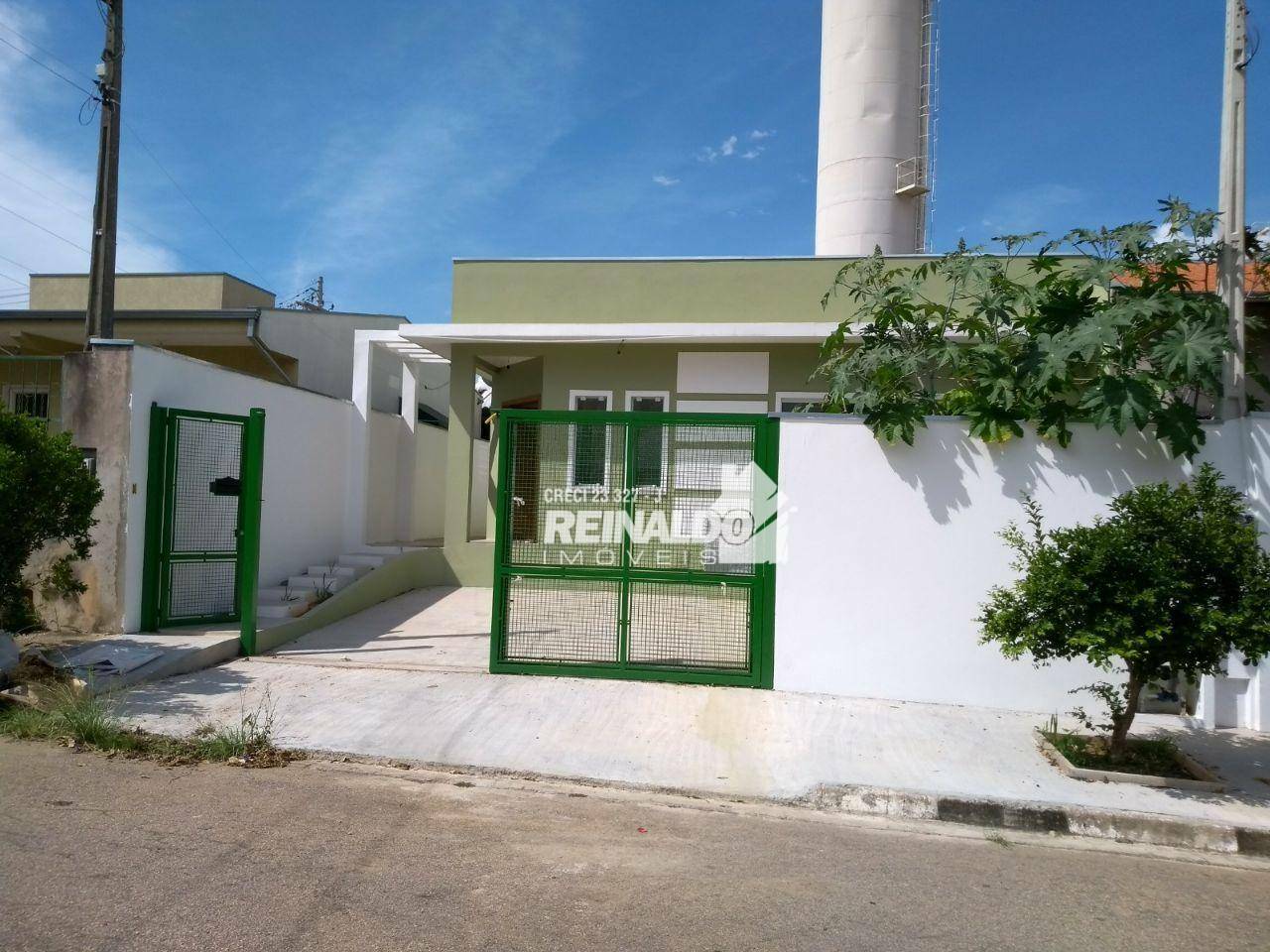 Casa à venda com 3 quartos, 139m² - Foto 2