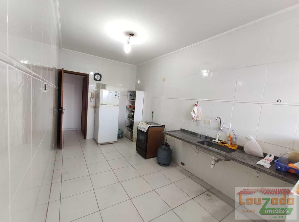 Apartamento à venda com 2 quartos, 77m² - Foto 5