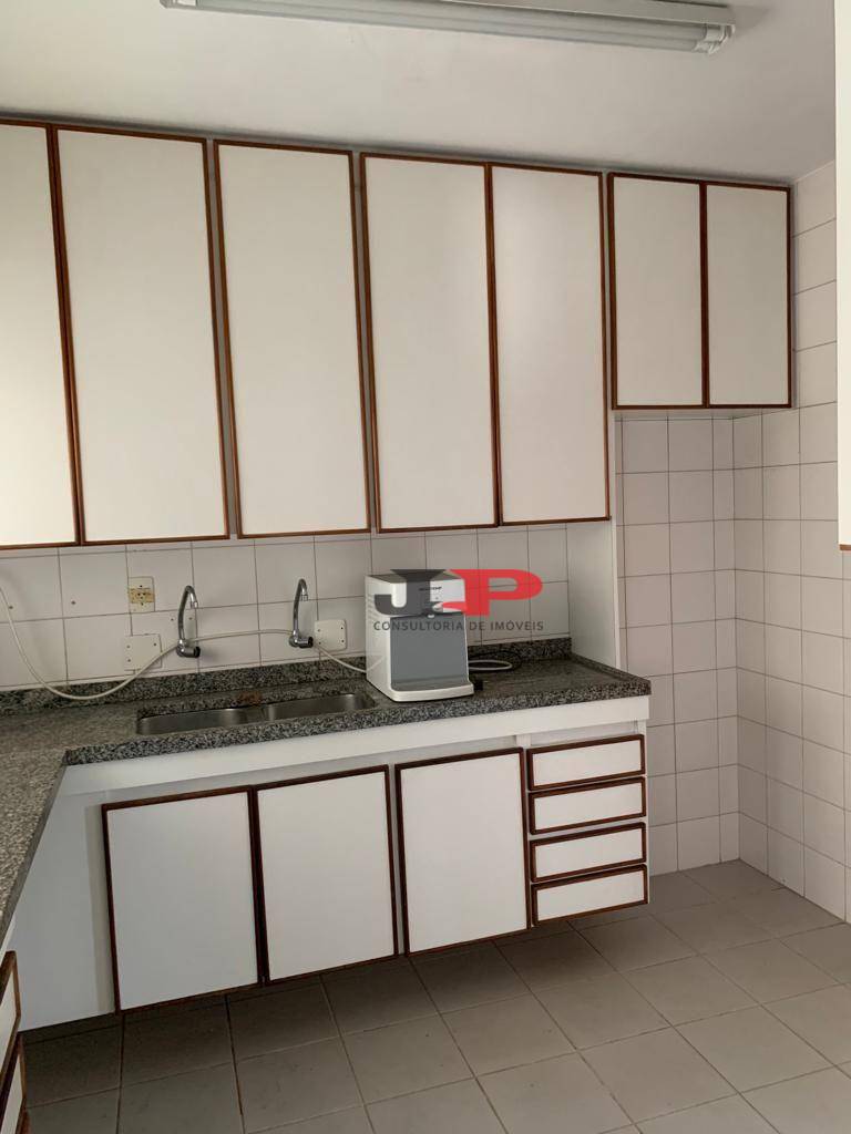 Apartamento à venda com 4 quartos, 154m² - Foto 24