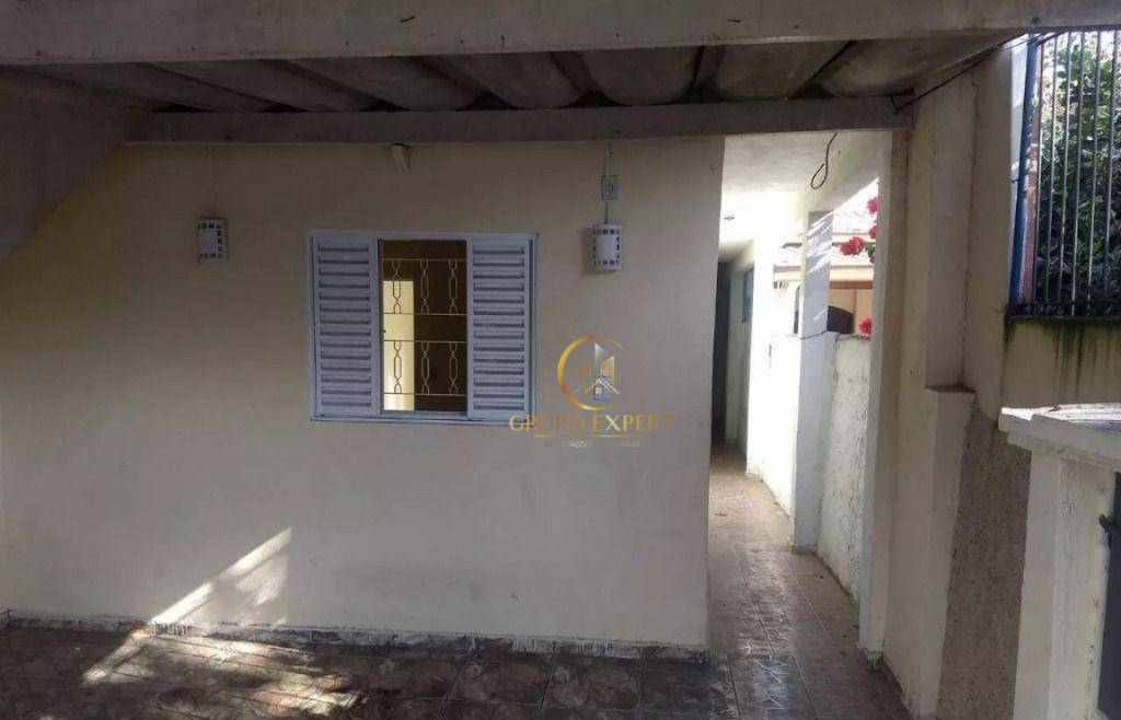 Sobrado à venda com 4 quartos, 200m² - Foto 12