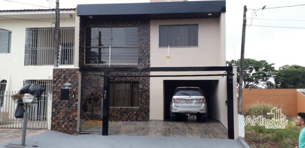 Sobrado à venda com 3 quartos, 193m² - Foto 2