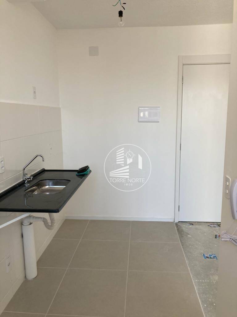 Apartamento à venda com 2 quartos, 46m² - Foto 19