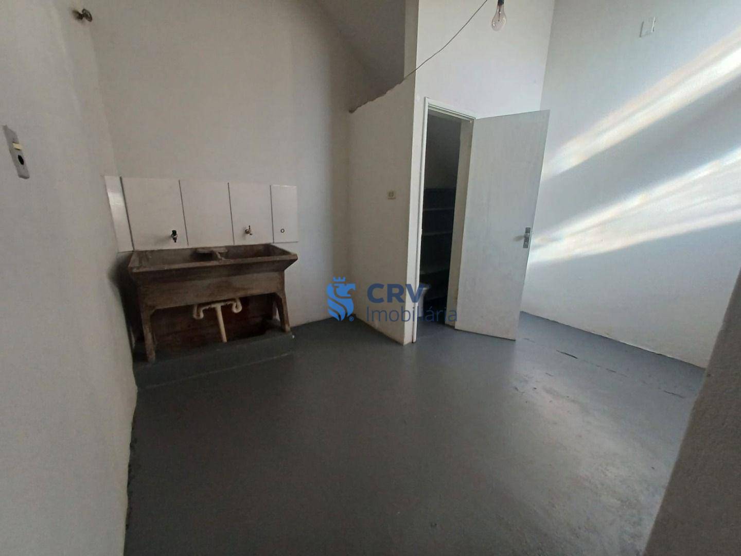 Casa para alugar com 2 quartos, 120m² - Foto 17