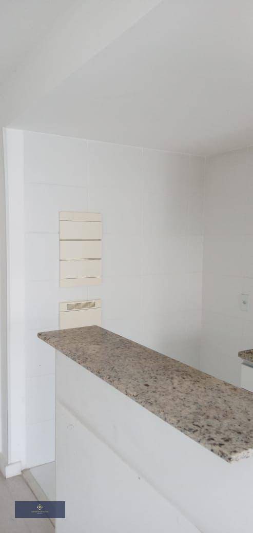 Apartamento à venda com 2 quartos, 76m² - Foto 13