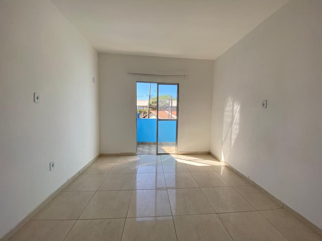 Casa à venda com 2 quartos, 83m² - Foto 18