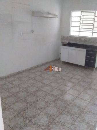 Sobrado à venda com 2 quartos, 120m² - Foto 12