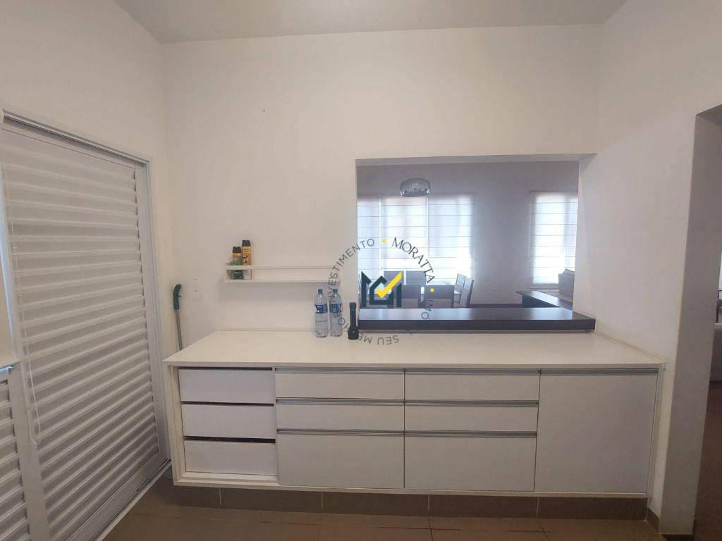 Casa de Condomínio para alugar com 4 quartos, 190m² - Foto 7
