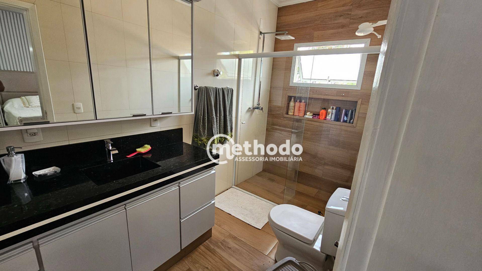 Casa à venda com 3 quartos, 255m² - Foto 30