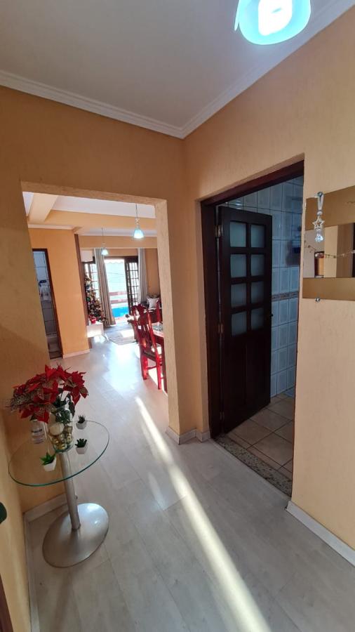 Sobrado à venda com 4 quartos, 241m² - Foto 4