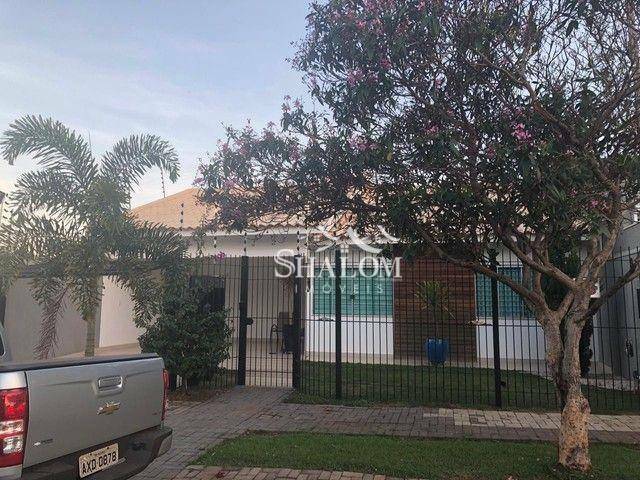 Casa à venda com 3 quartos, 176m² - Foto 2