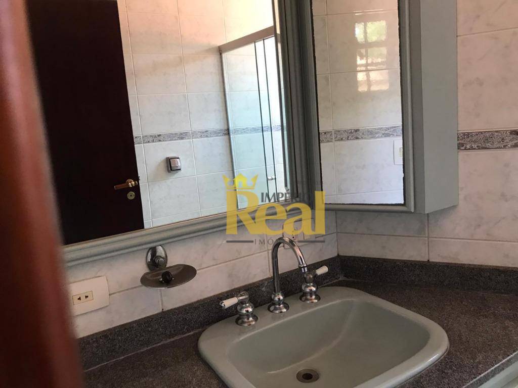 Sobrado à venda com 4 quartos, 408m² - Foto 24