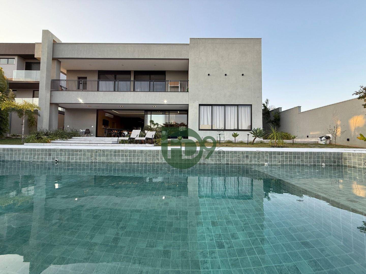 Casa de Condomínio, 4 quartos - Foto 1