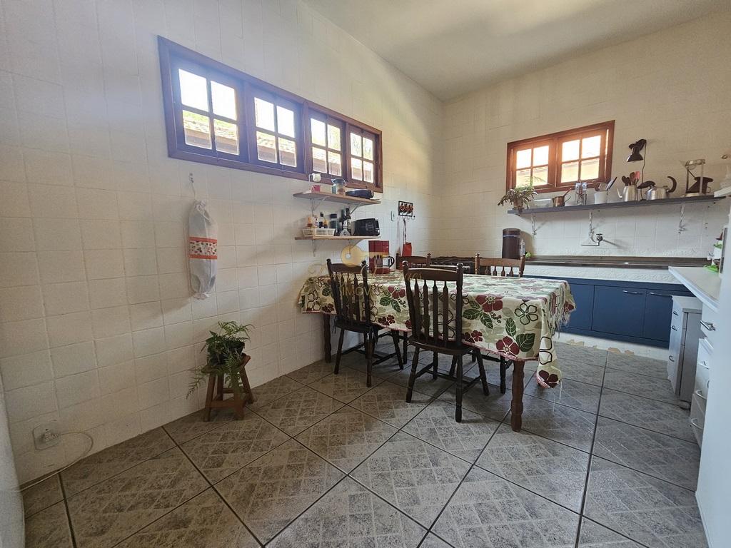 Casa de Condomínio à venda com 5 quartos, 115m² - Foto 30