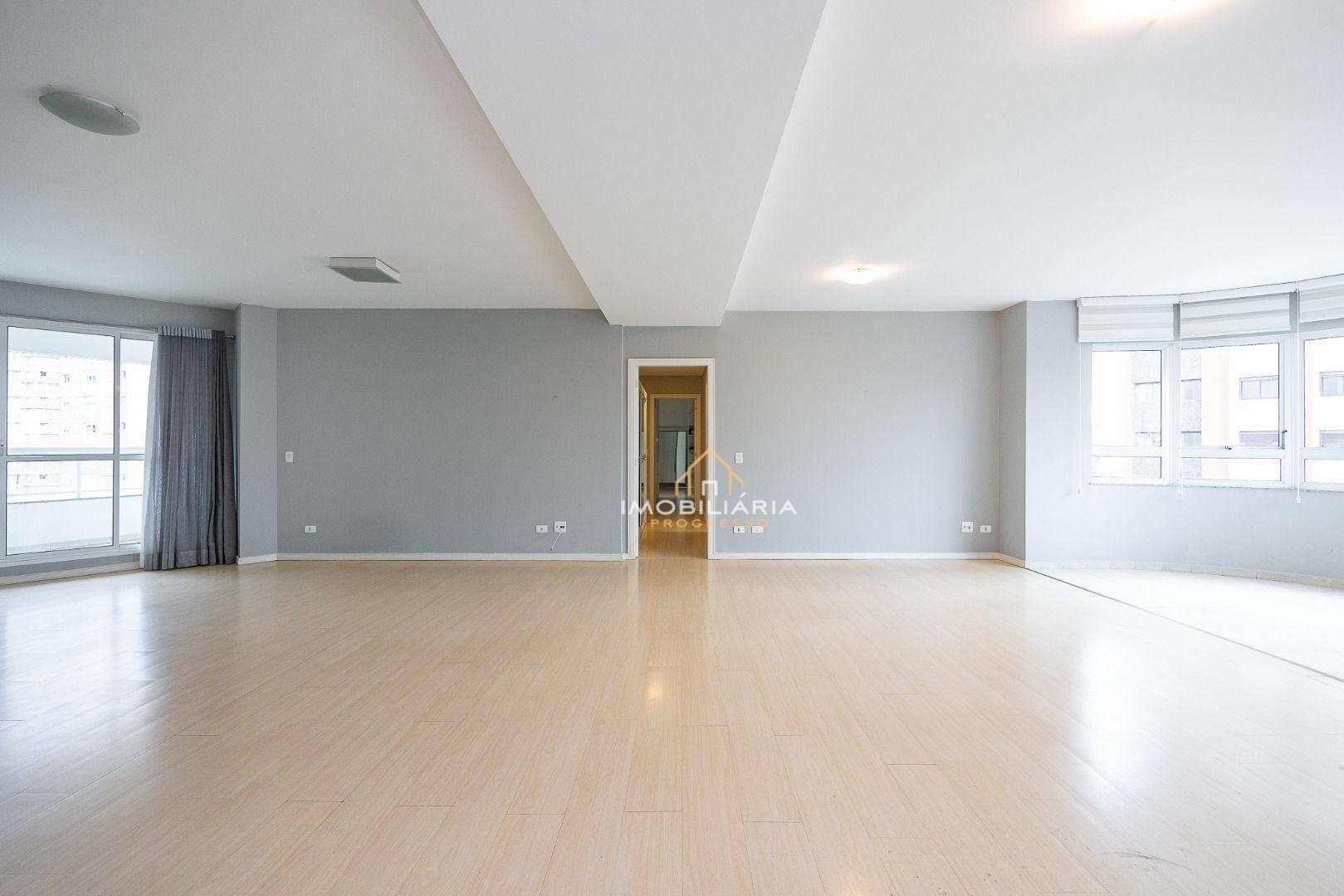 Apartamento à venda com 4 quartos, 215m² - Foto 11