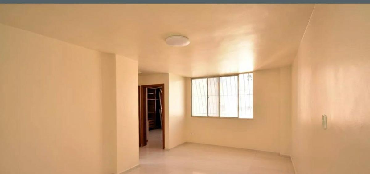 Apartamento à venda com 2 quartos, 72m² - Foto 3