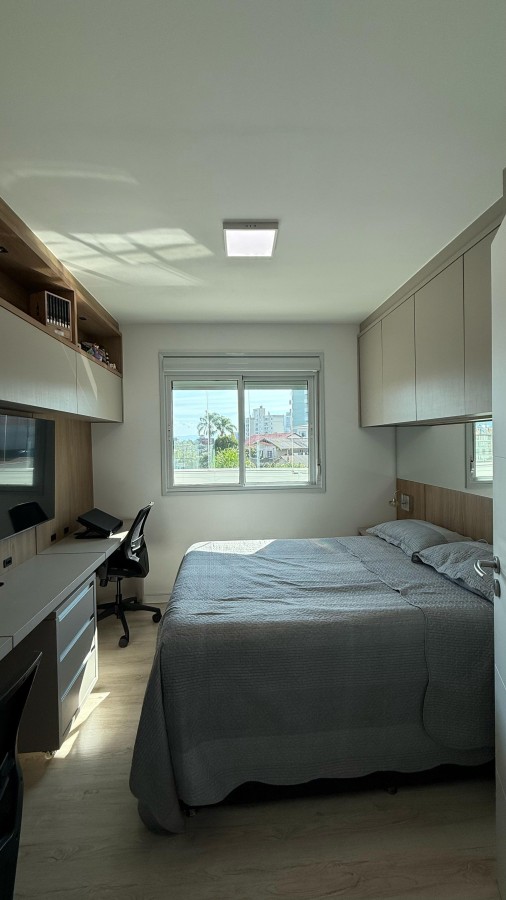 Apartamento à venda com 3 quartos, 77m² - Foto 17