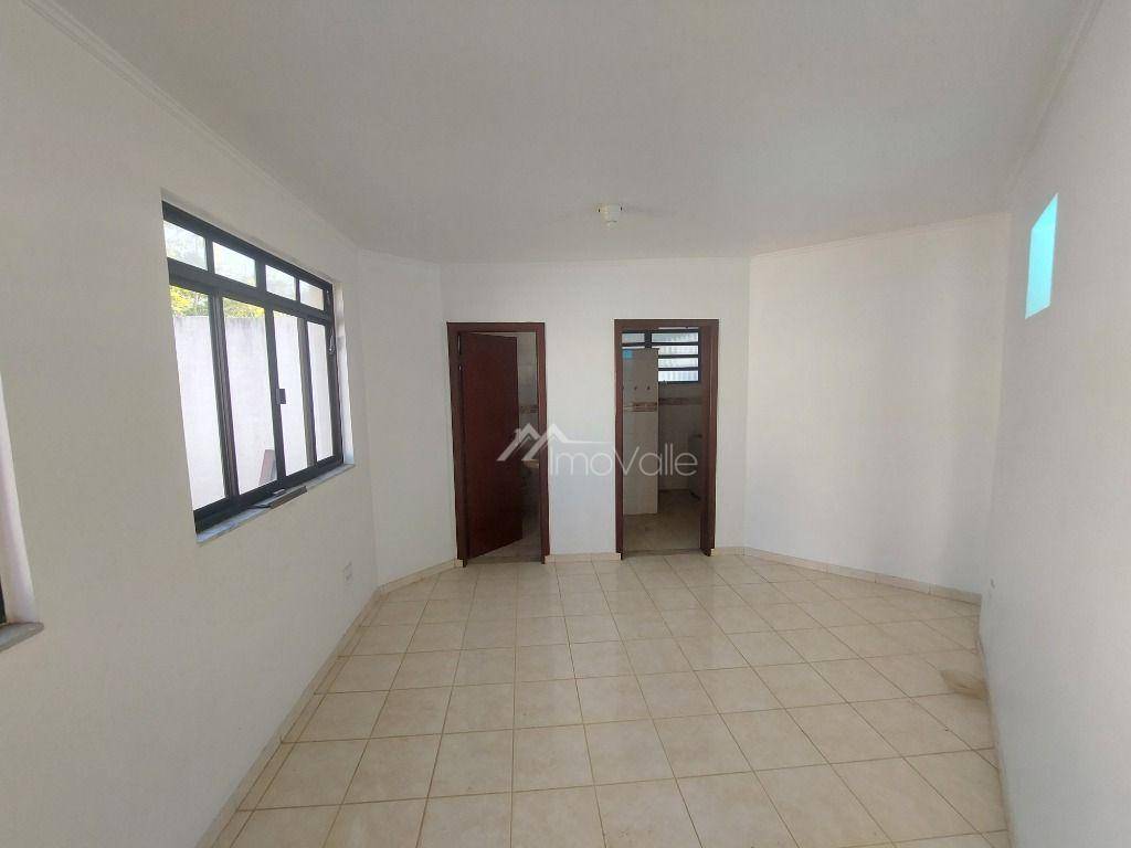 Casa de Condomínio para alugar com 3 quartos, 500m² - Foto 14