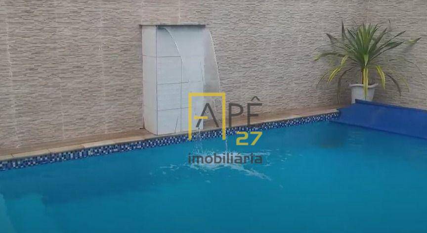 Sobrado à venda com 3 quartos, 315M2 - Foto 1